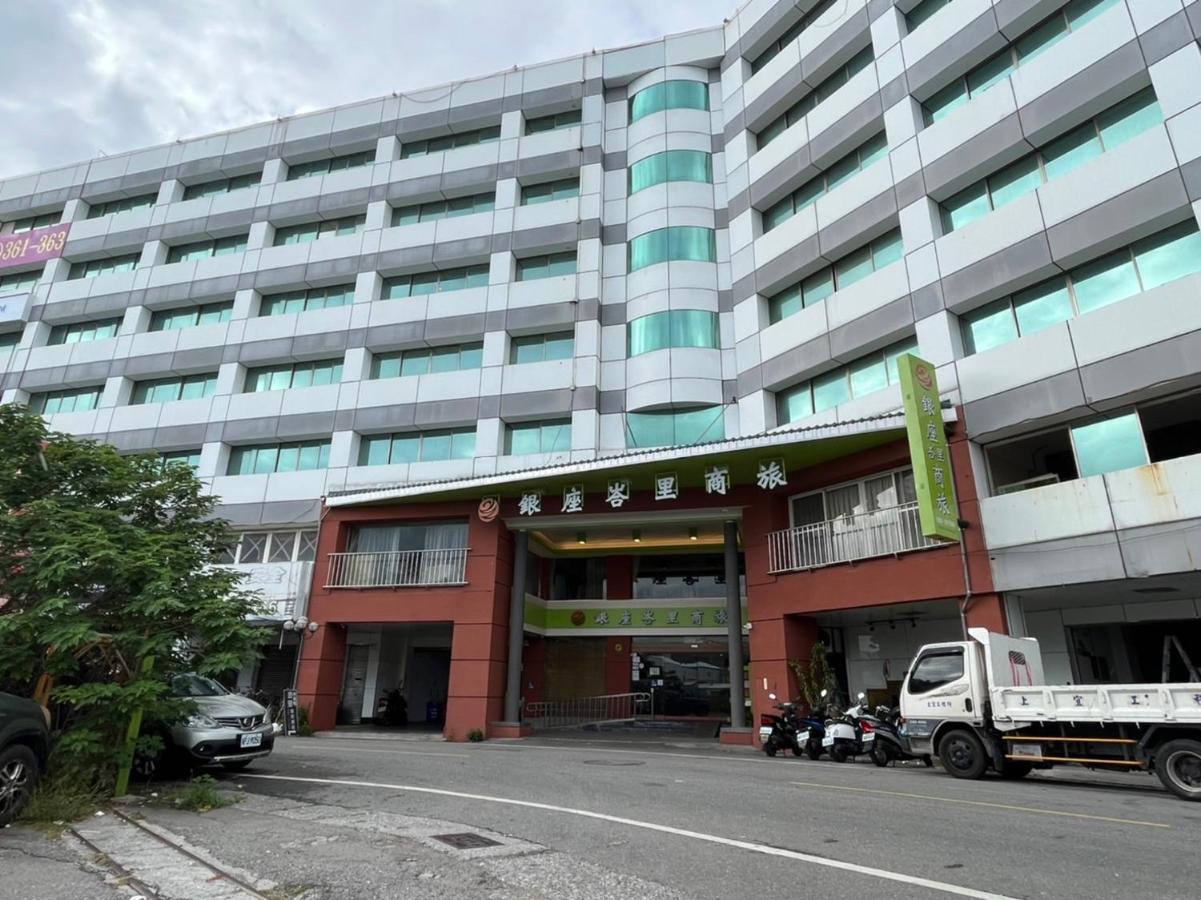 Taitung Bali Suites Hotel Exterior photo