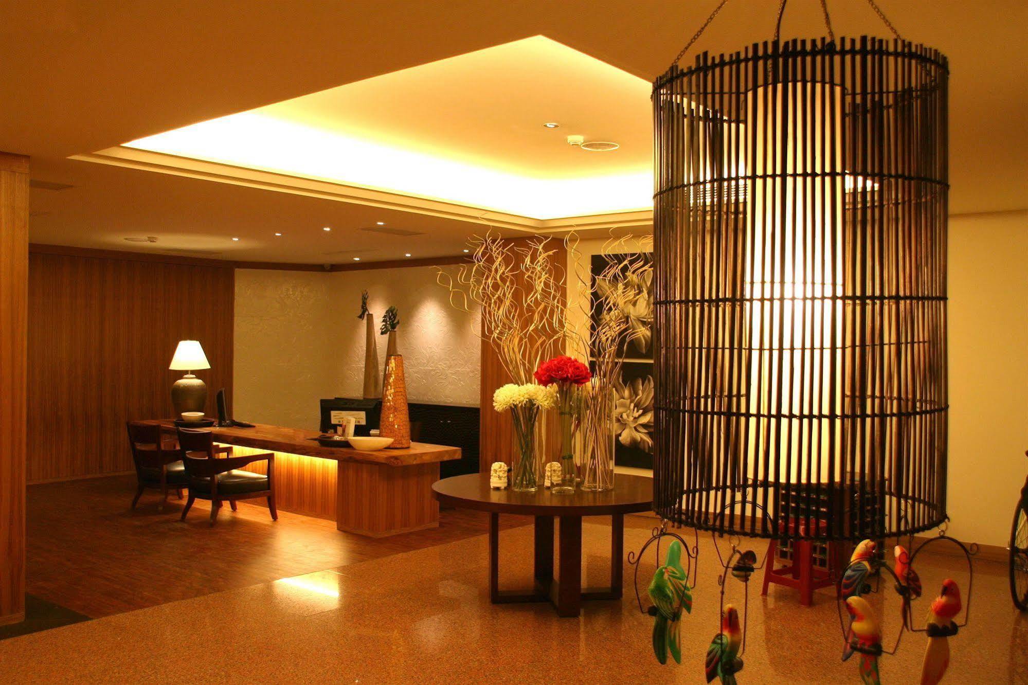 Taitung Bali Suites Hotel Exterior photo